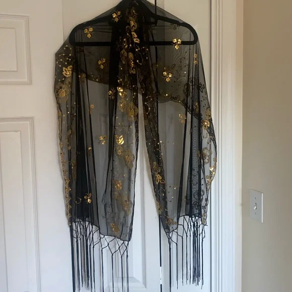 Elegant Sequin Tassel Shawl Scarf Cover up - Picture 1 of 5